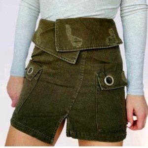 💥EDGY CHIC💥 LF Carmar Cargo Foldover Skirt
